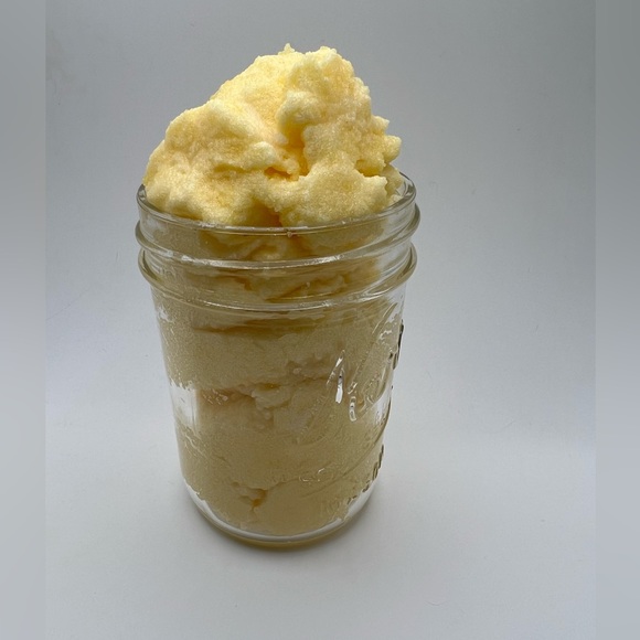 Host pick! Banana Sugar scrub 12 oz. - Picture 5 of 11